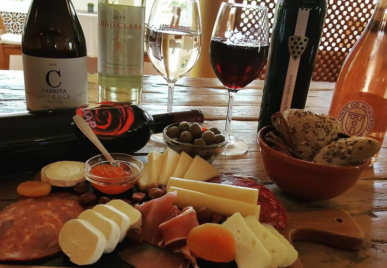 Casa Bela Moura, Boutique Hotel & Wine Porches